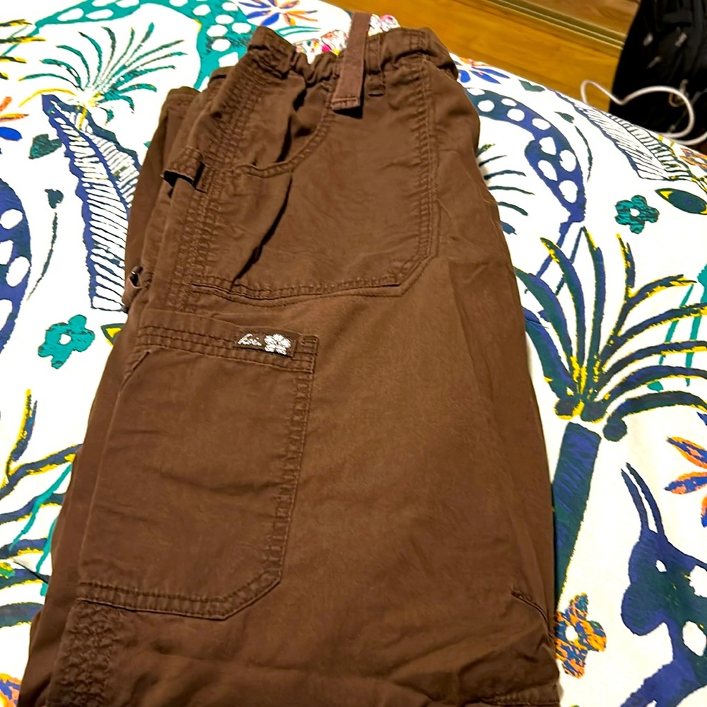 Scrub pants
